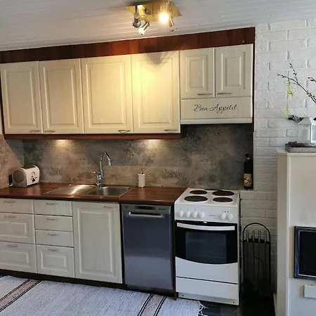 Horská chata Wooden House *Sauna *Fireplace *Yard Hot Tub *Wifi