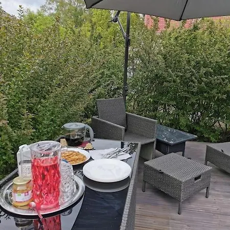 Horská chata Wooden House *Sauna *Fireplace *Yard Hot Tub *Wifi Pori