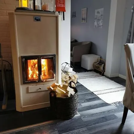 Horská chata Wooden House *Sauna *Fireplace *Yard Hot Tub *Wifi
